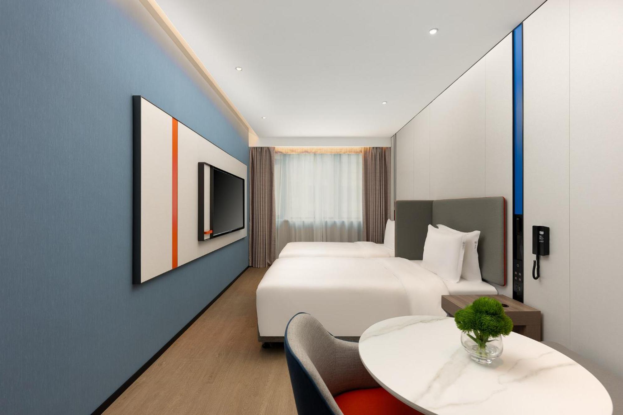 Holiday Inn Express Shanghai Jing'An Temple By Ihg Exterior photo